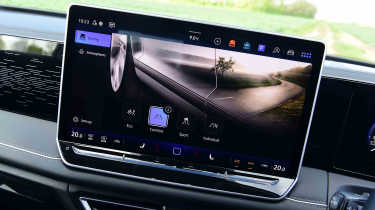Volkswagen Tiguan review - pictures Auto Express